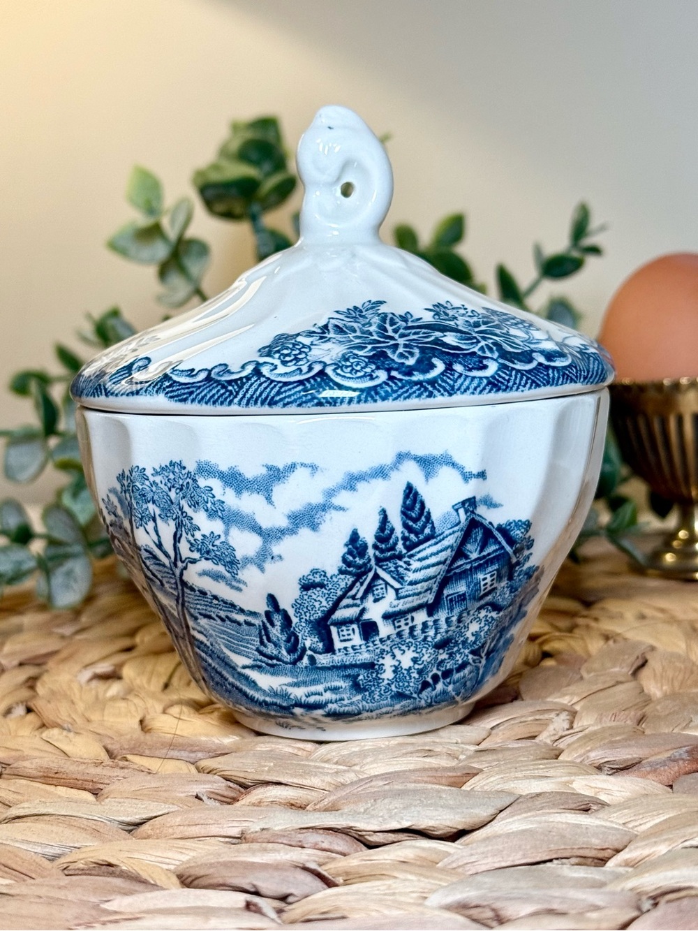 Vintage Churchill The Brook Cream & Sugar Set – Blue Transferware - Picture 9 of 11